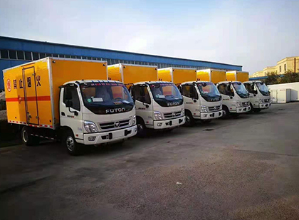 申扎爆破器材运输车